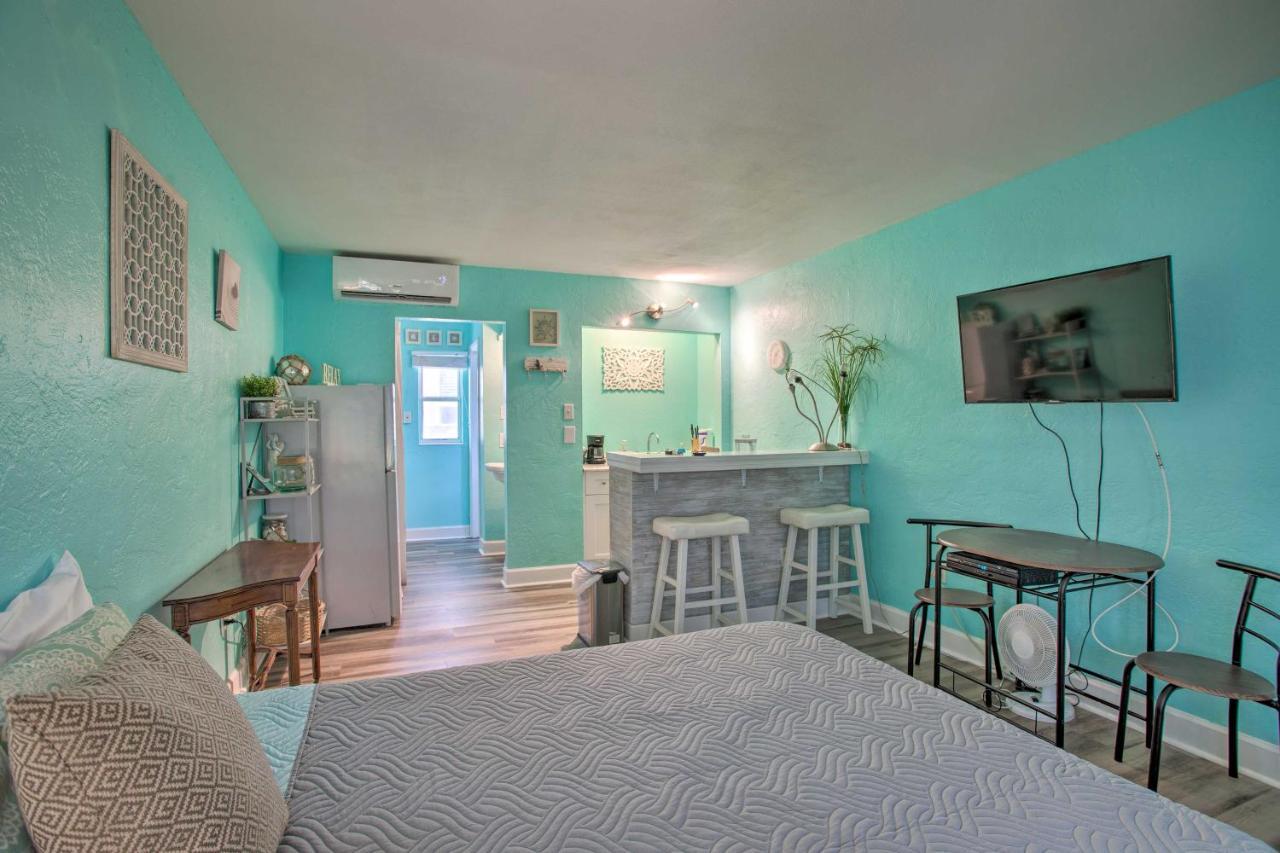 Tropical Pass-A-Grille Gem With Direct Beach Access! St. Pete Beach Εξωτερικό φωτογραφία