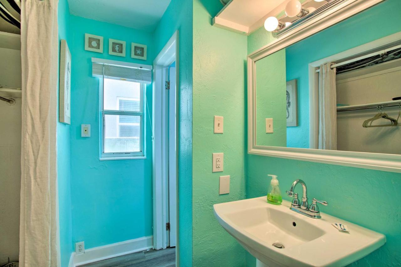 Tropical Pass-A-Grille Gem With Direct Beach Access! St. Pete Beach Εξωτερικό φωτογραφία